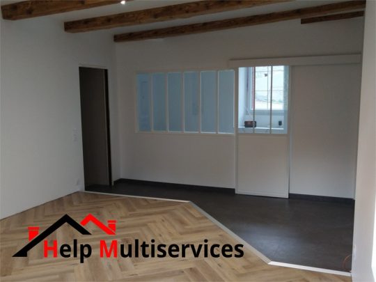 Vu des travaux réalisés par Help Multiservices pour la création d'un bureau dans une maison du Valromey dans le département de l'Ain